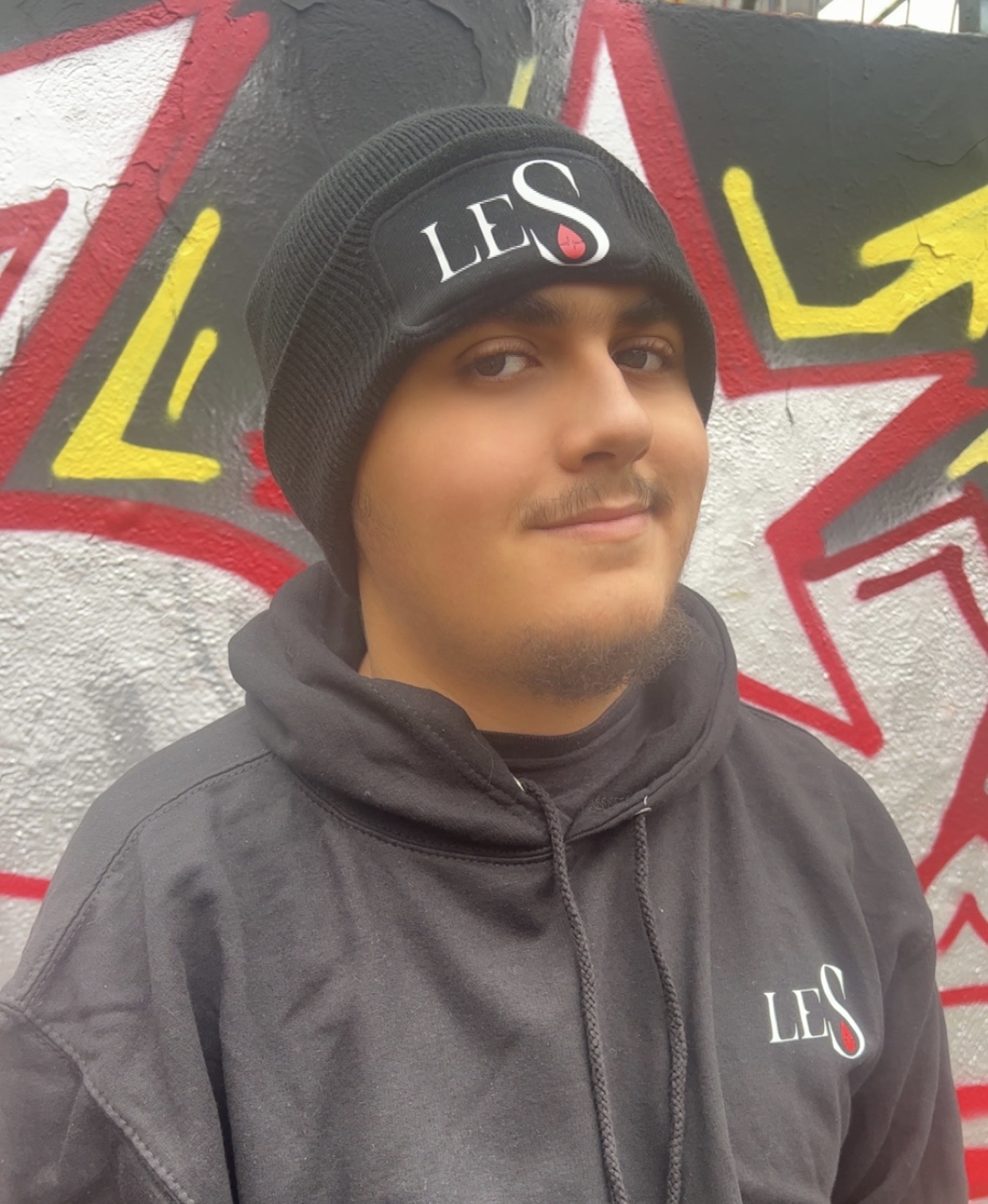 Bonnet Le S , basic